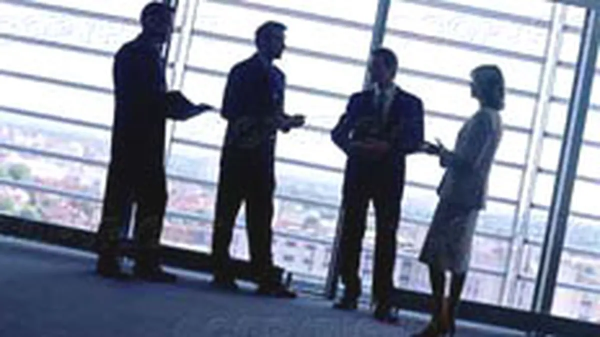 Contributiile sociale ale firmelor vor scadea cu 2%