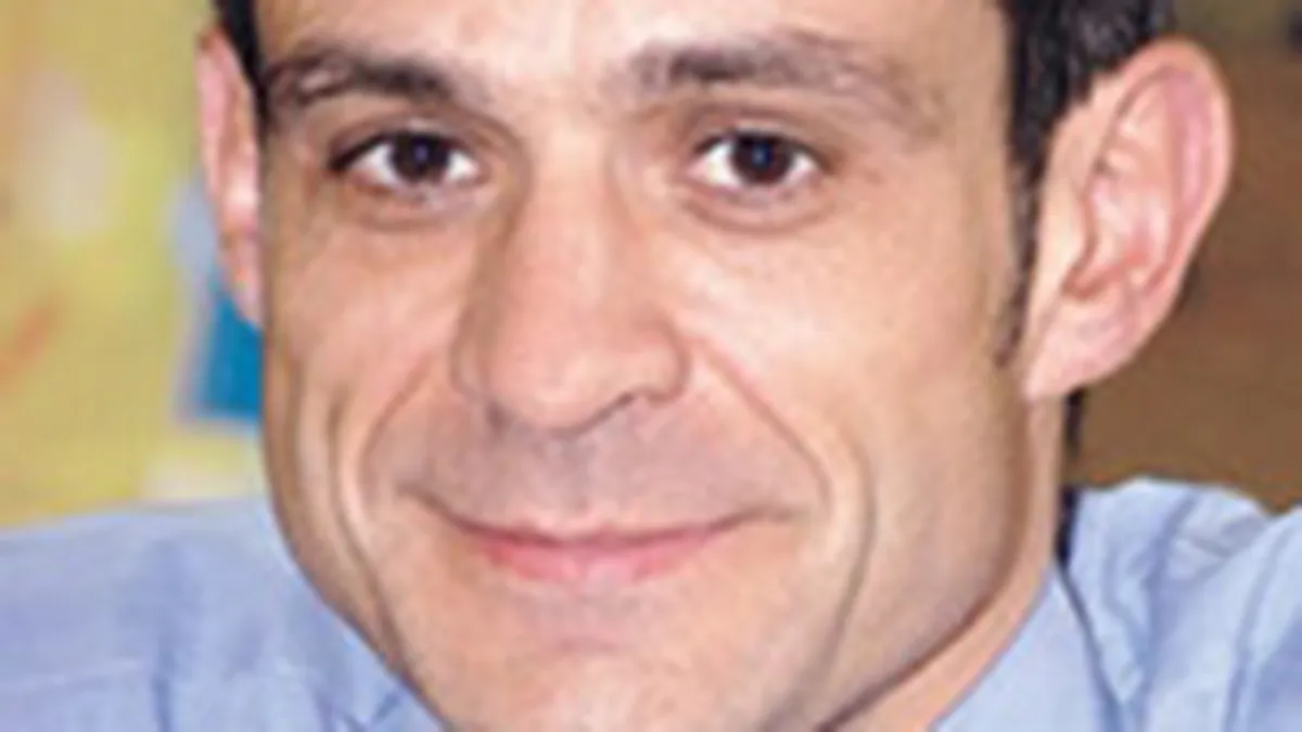 Lupta cu penele de curent a crescut vanzarile Schneider cu 12%