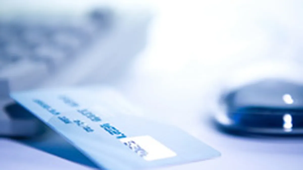 Shopping-ul online atrage 78% dintre internautii europeni