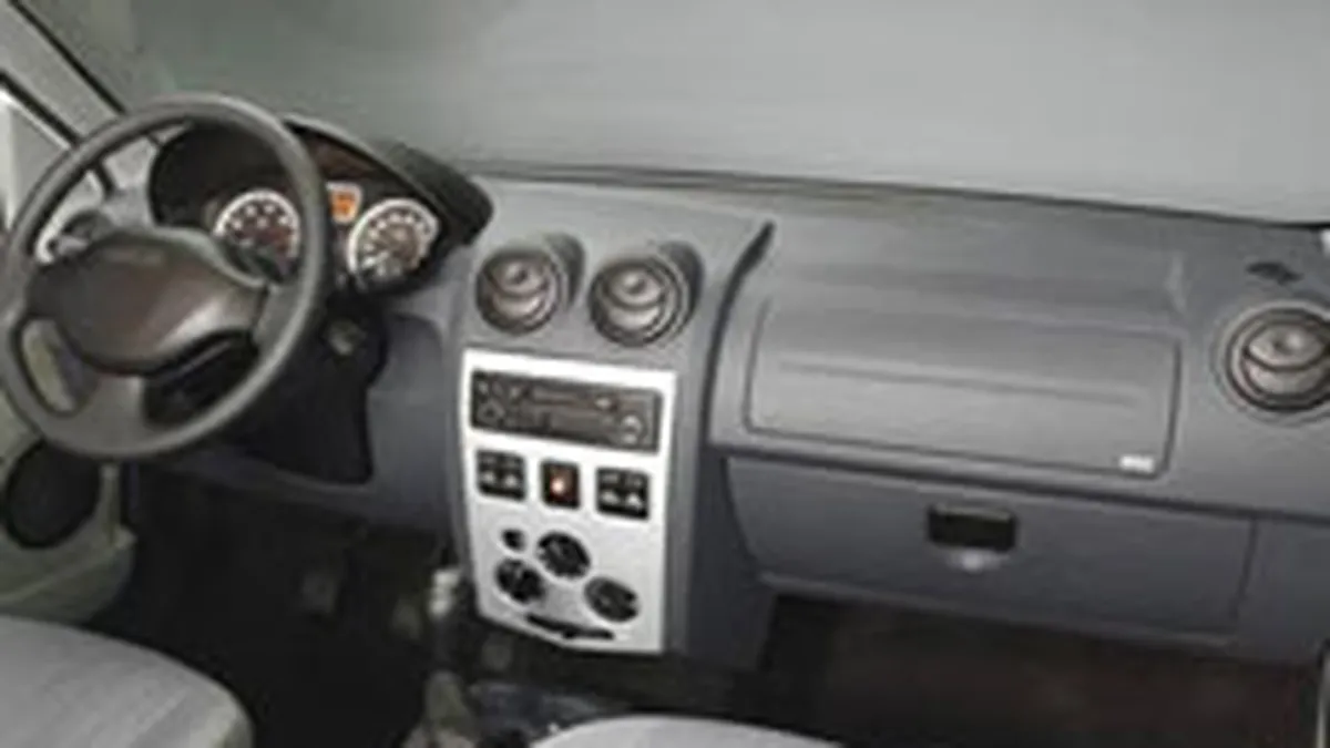 Faurecia a cumparat 50% dintr-un furnizor al Dacia