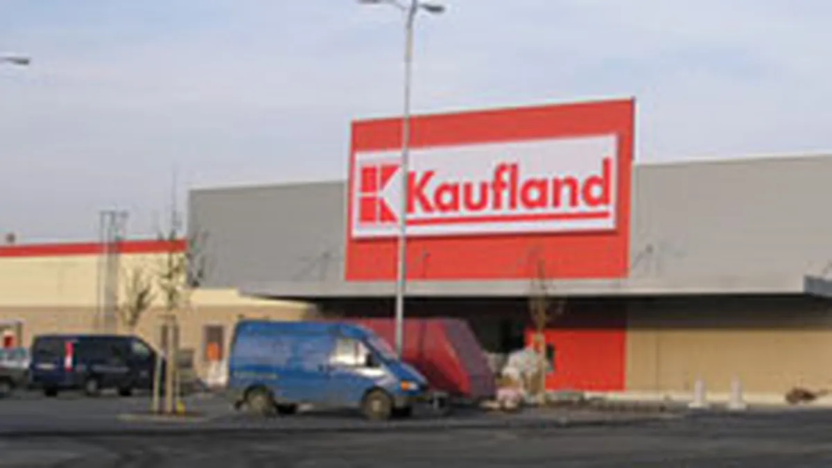 Kaufland a investit 7 mil. euro in cel de-al 21-lea hipermarket din Romania