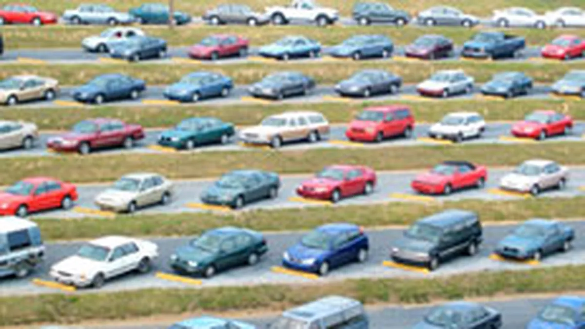 Vanzarile de masini second-hand au scazut cu 38,5% la doua luni