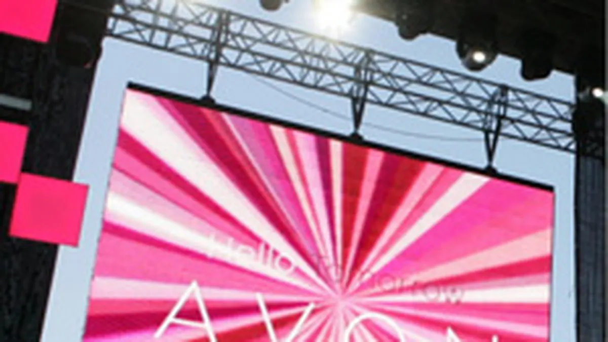 Avon a inceput campania de rebranding cu un buget de 340 mil. dolari