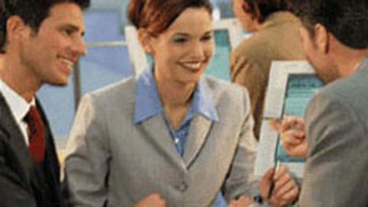 Piata asigurarilor din Romania ar putea creste cu 30% in 2007 (Update)