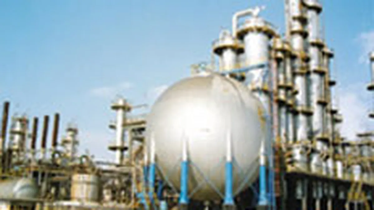 Oltchim ar putea pierde 30 mil. euro lunar din cauza inchiderii Arpechim