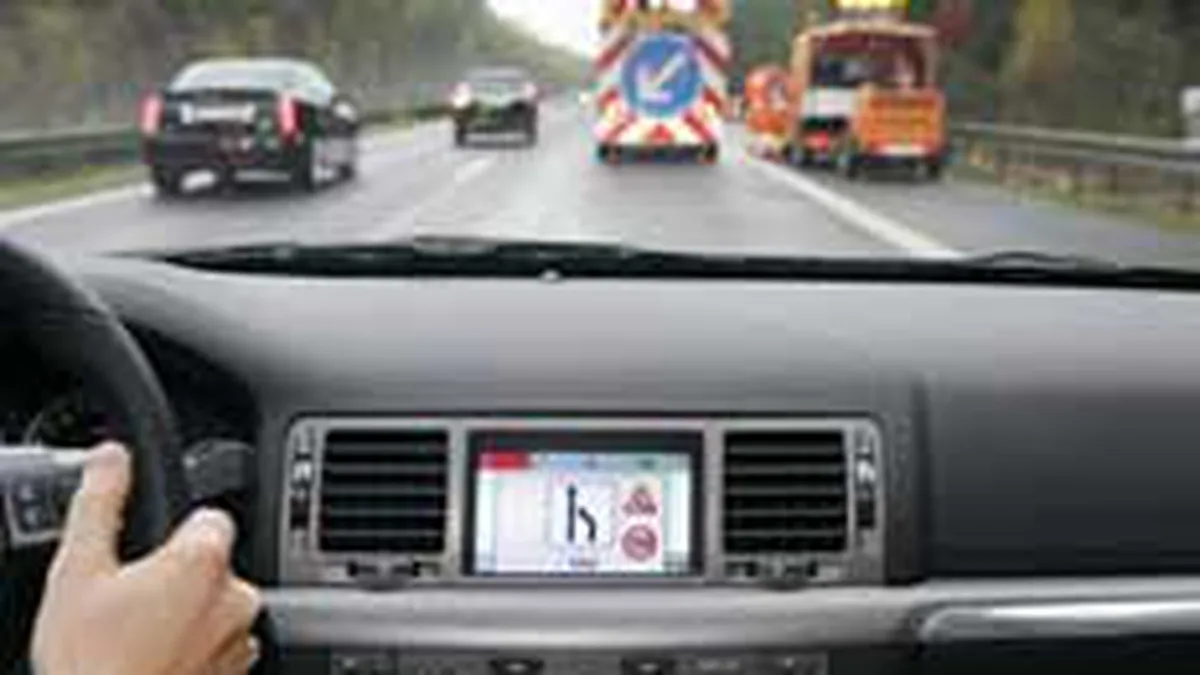 Opel va testa o tehnologie de comunicare intre autovehicule