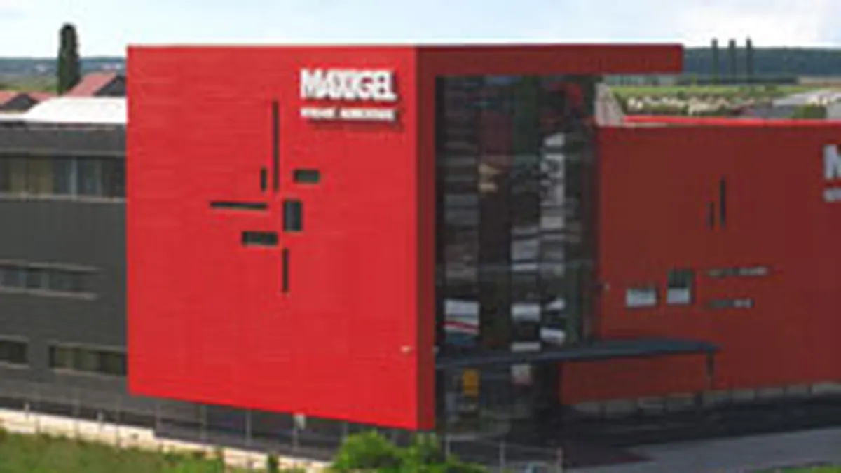 Maxigel a investit 2,5 mil. euro pentru showroom-ul din Otopeni