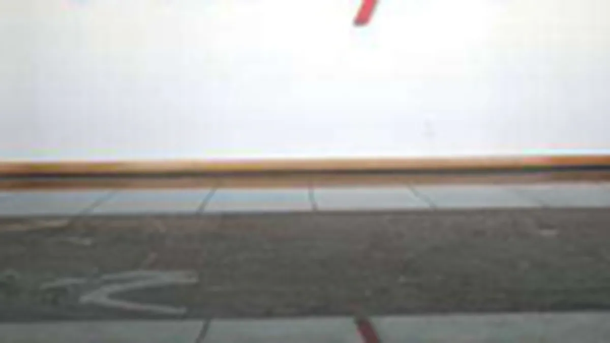 Doua fonduri de investitii vor sa cumpere principalul adversar al Cisco