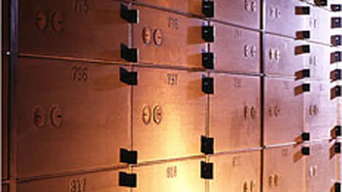 BCR si BRD, avizate sa depoziteze fonduri de pensii obligatorii