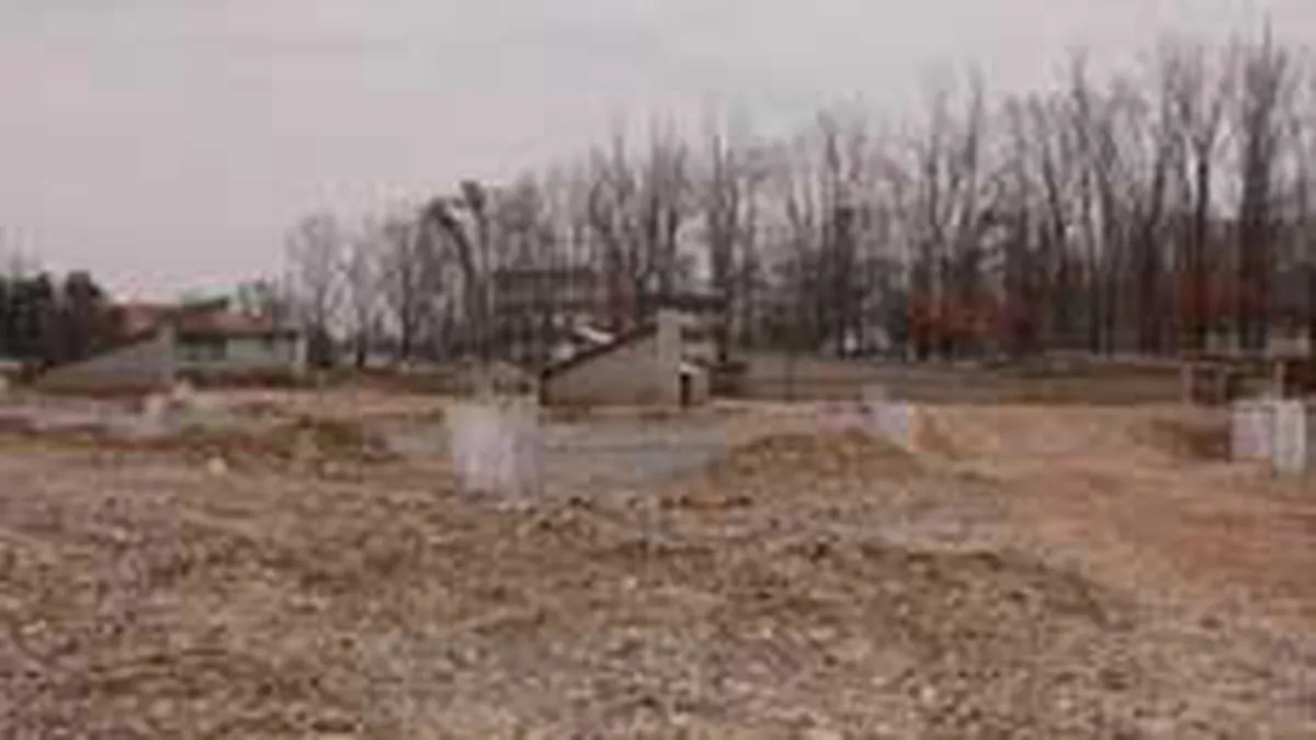 Preturile terenurilor din zonele nedezvoltate ale Capitalei pot creste cu 100% in 2007