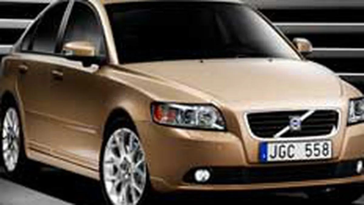 Ford pastreaza Volvo, dar vinde Jaguar si Land Rover