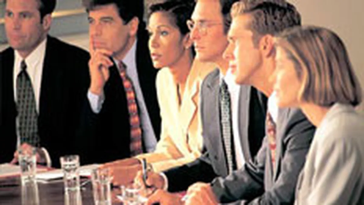 35% dintre romani sunt recompensati pe masura efortului depus