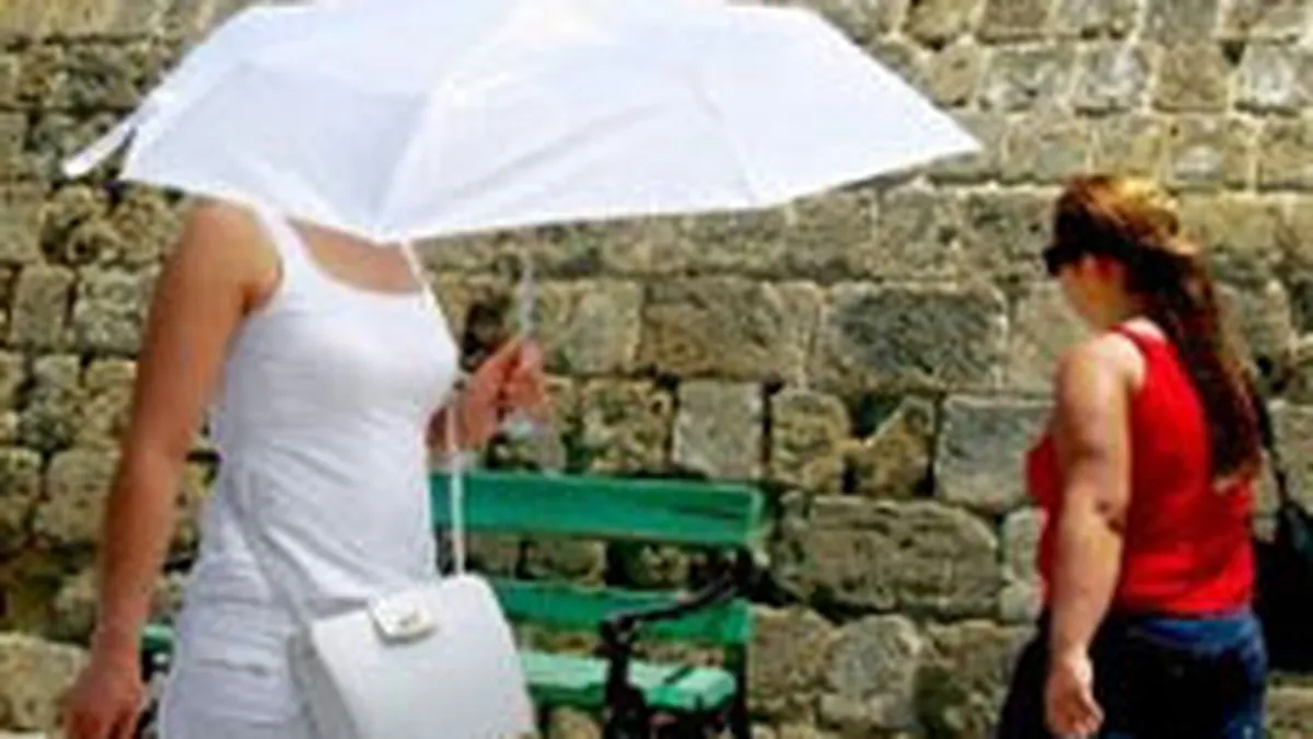 Temperatura caniculara schimba programul institutiilor publice