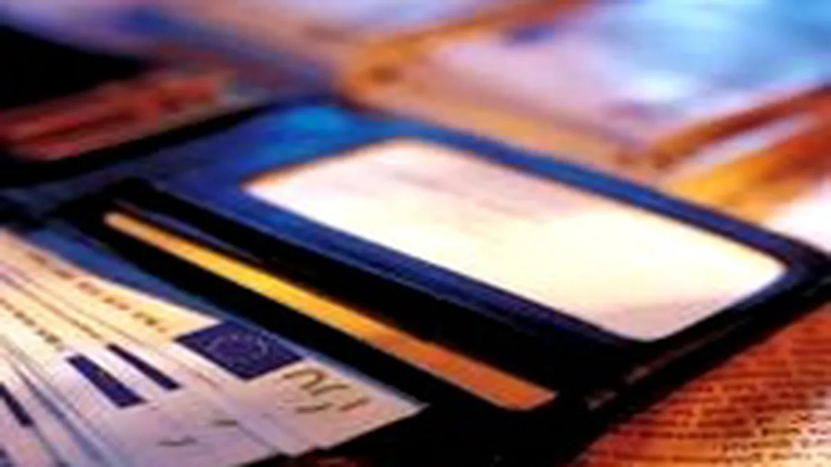 Salariul lunar mediu net a fost in iunie de 1.023 lei