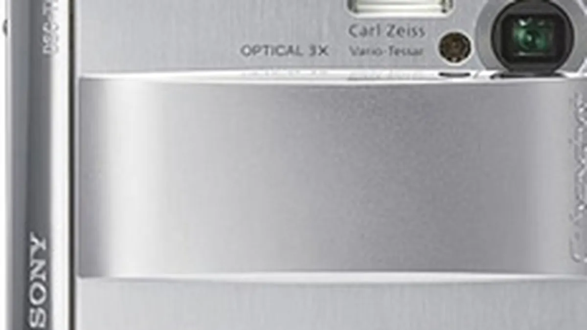 Sony retrage de pe piata 350.000 camere foto periculoase pentru utilizatori