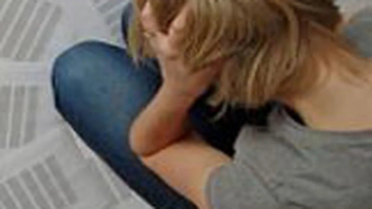 Romanii \investesc\ riscant in consum, creditele restante dublandu-se la 6 luni