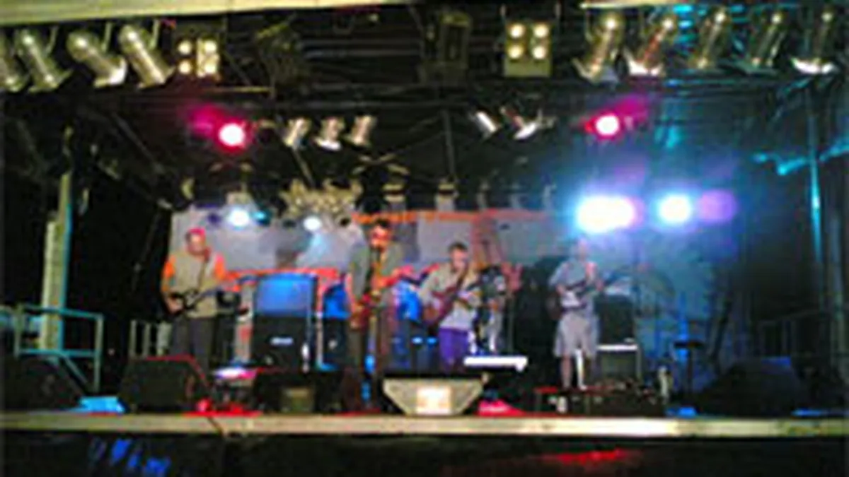 Festivalul Stufstock se asteapta la numar dublu de spectatori in perioada de varf