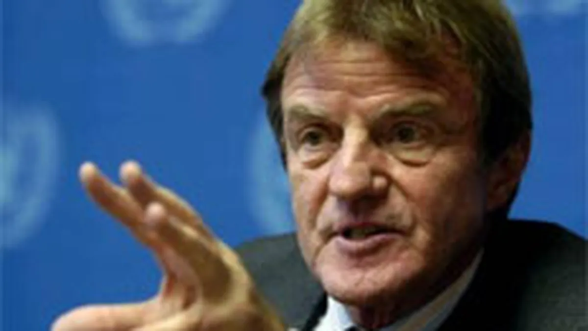 Franta vrea reunirea posturilor TV5, France 24 si RFI pentru a concura CNN si BBC