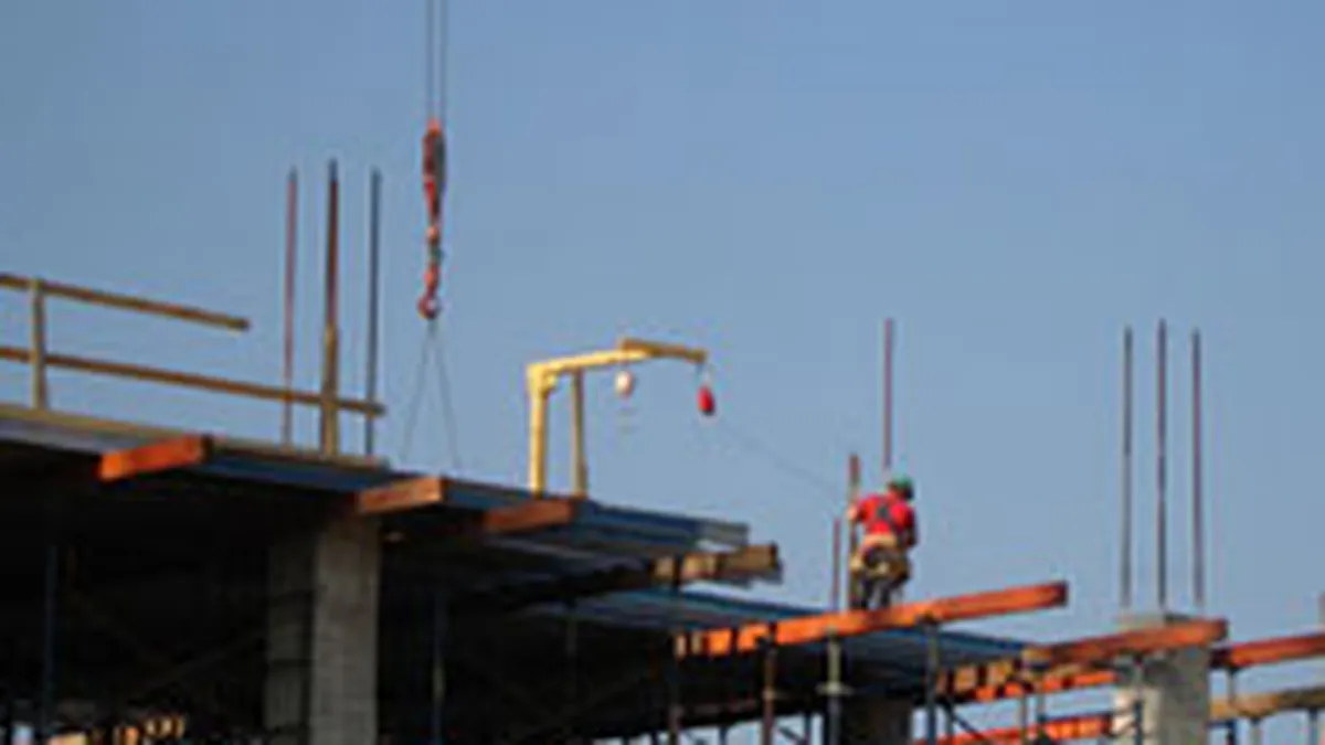 40% din locuintele noi sunt cumparate de investitori in faza de proiect