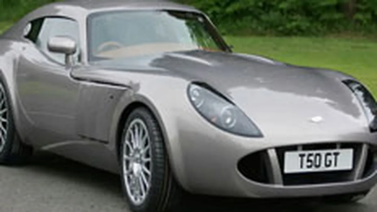 Producatorul de masini de lux Marcos este falimentar