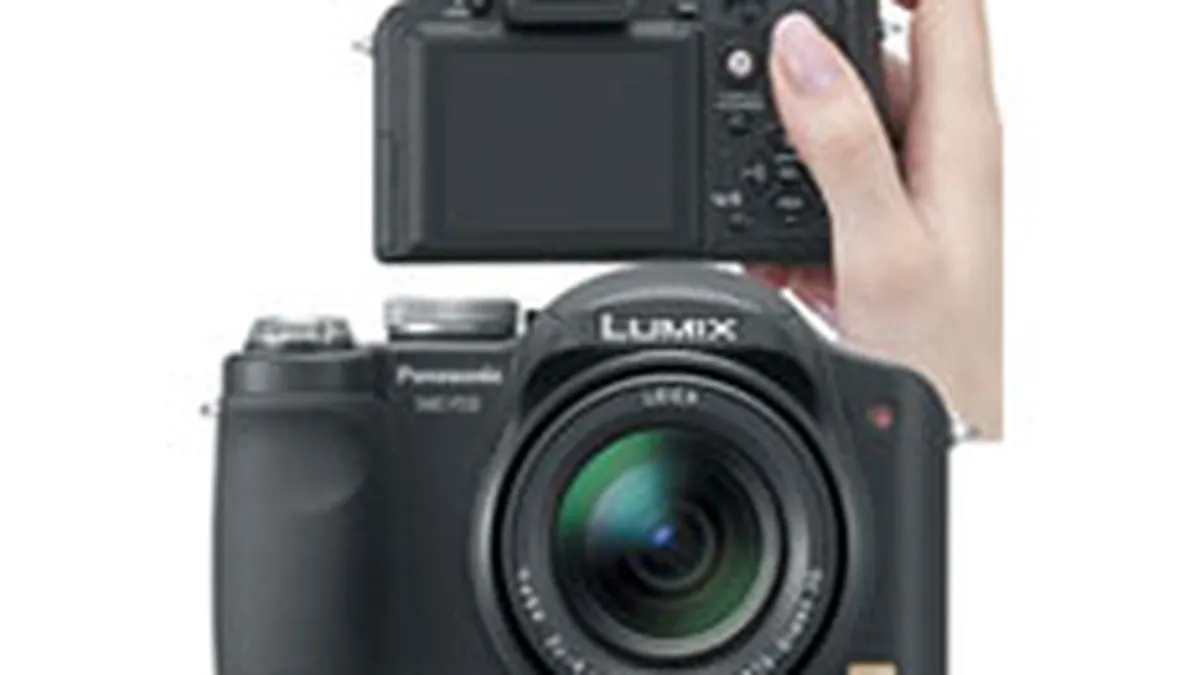 Panasonic Romania tinteste pozitia de lider pe piata camerelor foto in 2008