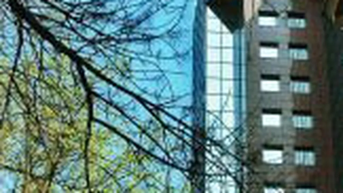 Actiunile TLV au insumat 45% din rulajul Bursei la inceputul sedintei