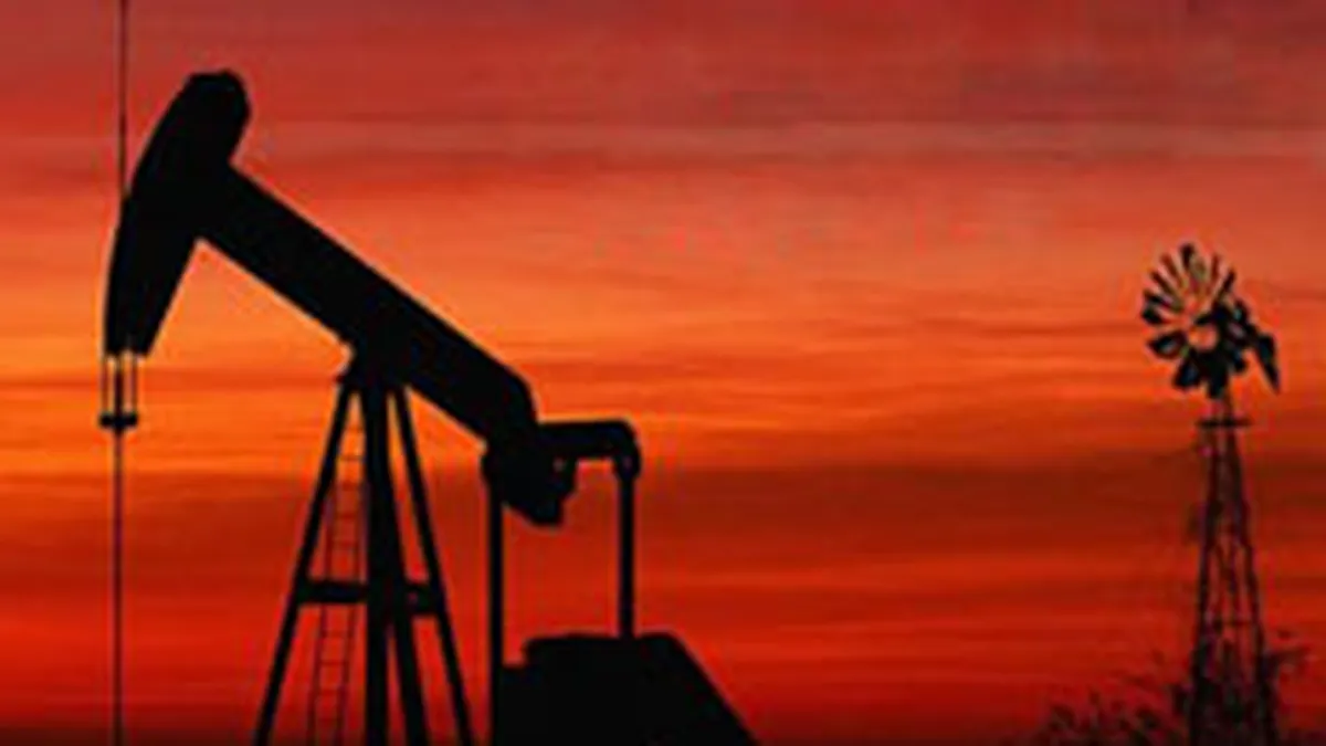 Pretul petrolului a atins recordul istoric de 90 de dolari/ baril