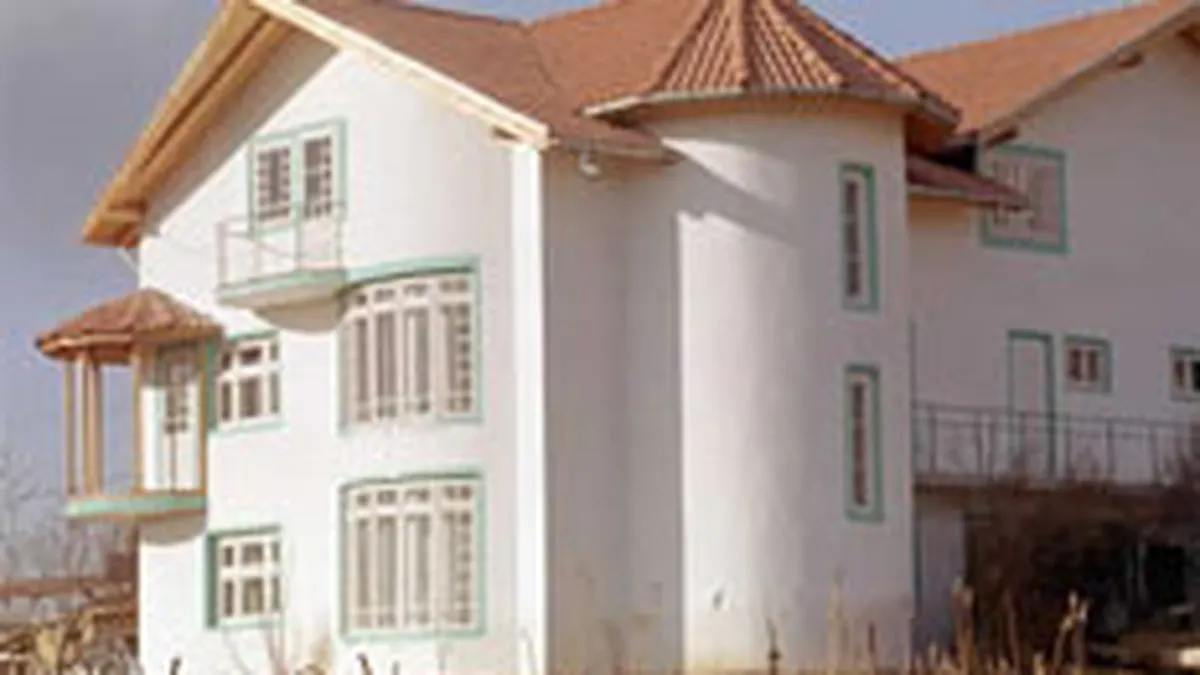 Ceramica investeste 15 milioane de euro in fabrica din Iasi