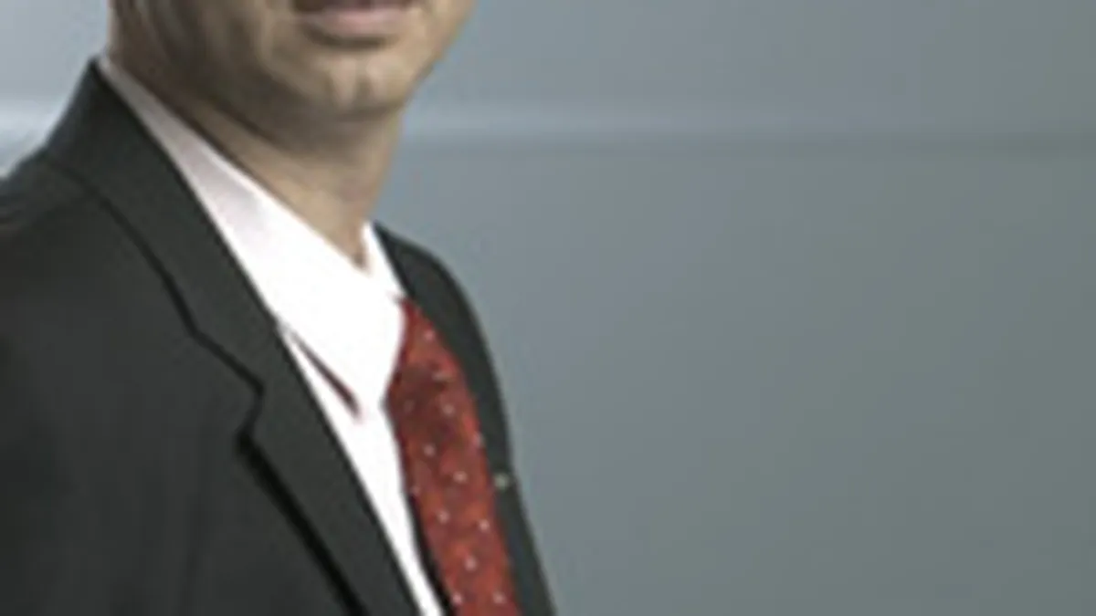 Radu Georgescu investeste intr-o retea sociala pentru bloggerii americani