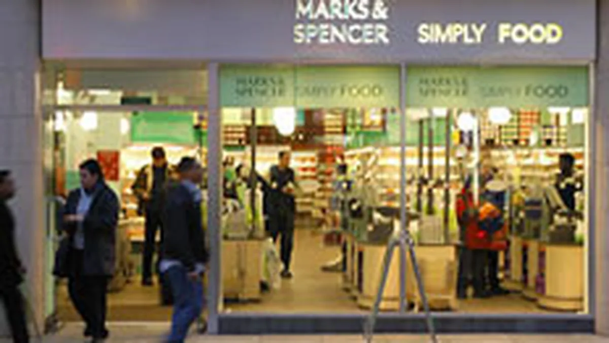 Profitul Marks&Spencer a crescut cu 40% in primul semestru fiscal