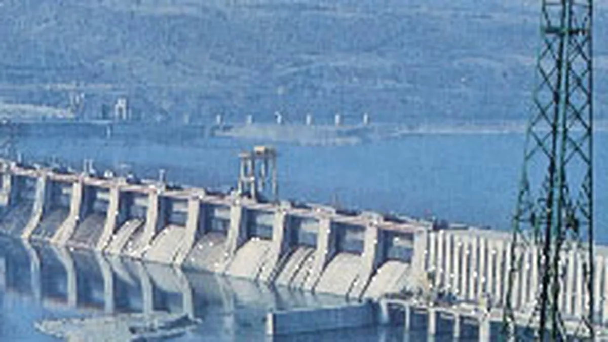 Transelectrica, pierderi de 6,5 mil. euro in T3, din cauza scumpirii energiei