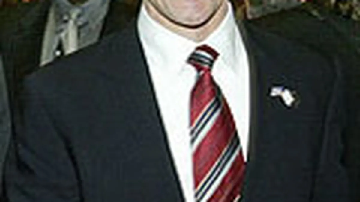 Merrill Lynch l-a numit CEO pe John Thain, fostul sef al NYSE Euronext