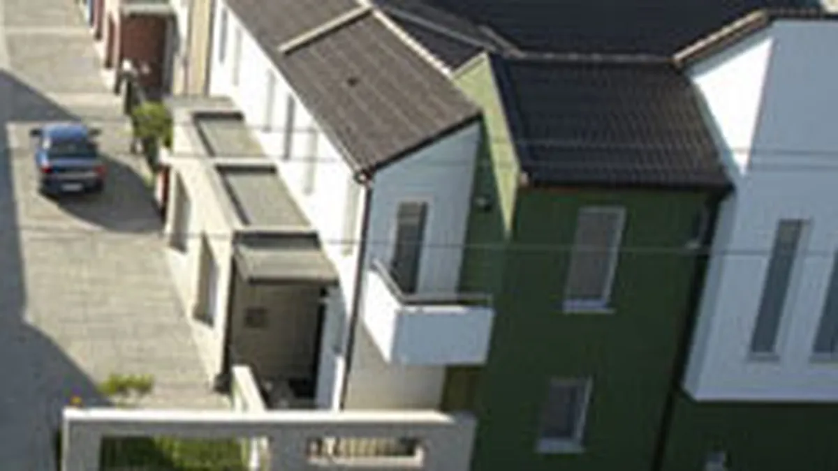 Aradenii de la Bermo preiau o companie brasoveana pentru teren