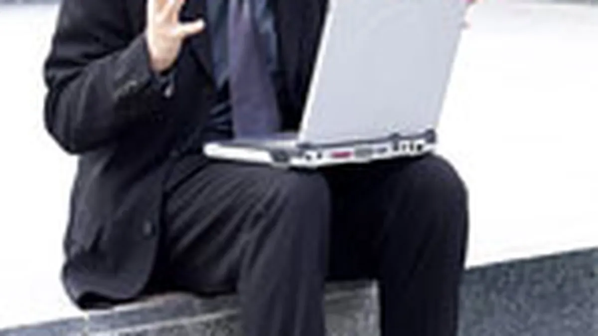 Omenirea s-ar putea intoarce in \epoca dial-up\ din cauza investitiilor insuficiente