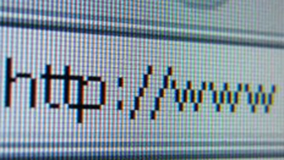 Bancile si cosmeticele, cele mai \cheltuitoare\ pe reclame online in 2007