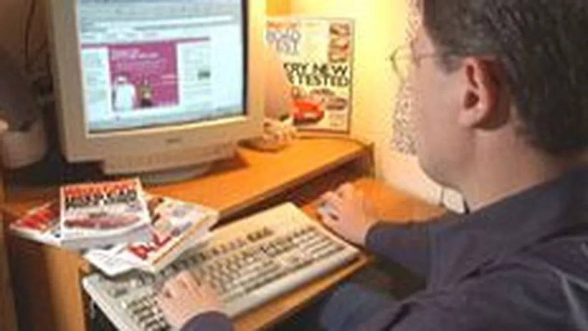 Comentariile de pe site-uri influenteaza puternic decizia de cumparare