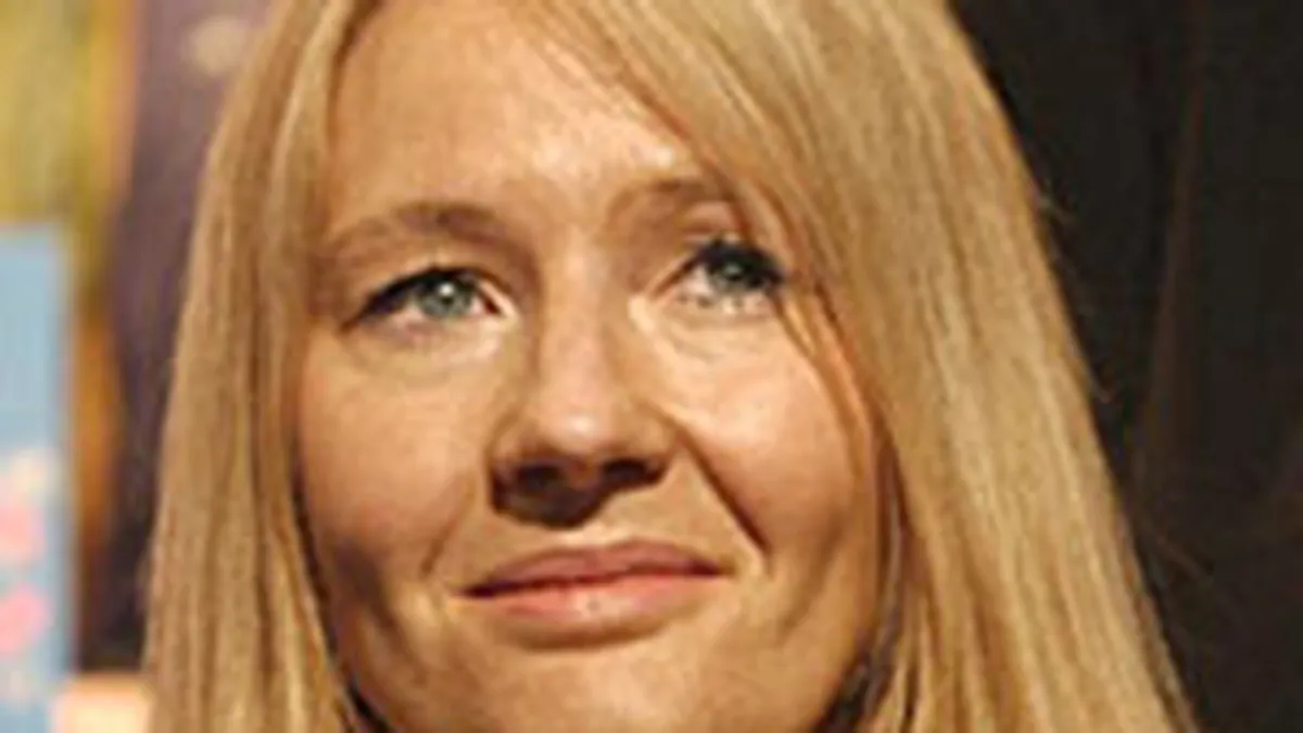 Amazon.com a cumparat cu 4 mil. $ un manuscris al scriitoarei J.K. Rolling