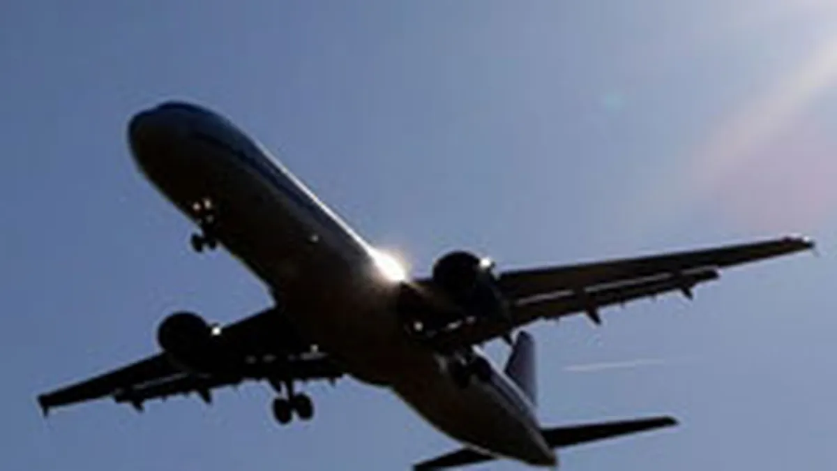 Low-costurile, o treime din piata transportului aerian in 2007