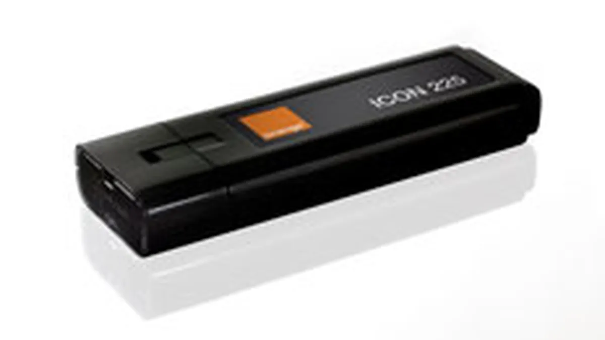 Orange aduce in Romania cel mai mic modem USB din lume