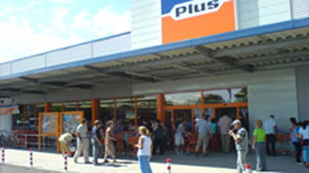Plus a investit 1,5 mil. euro intr-un nou magazin la Buzau