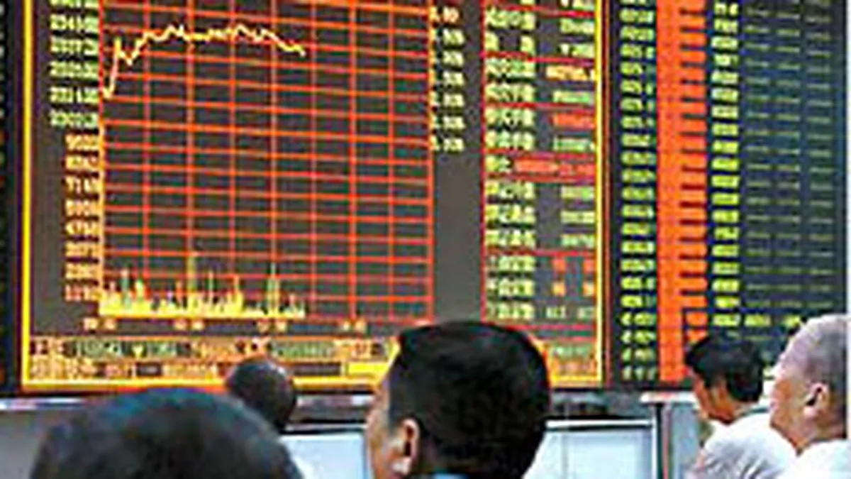 Bursa isi accentueaza pierderile la 4% in finalul sedintei de luni