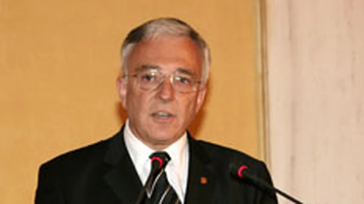 Isarescu: Inflatia va depinde de cresterile salariale, cheltuielile bugetare si agricultura