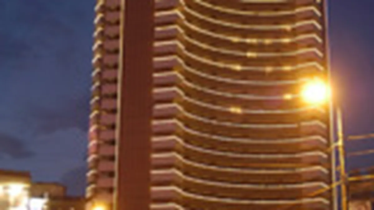 Intercontinental si-a redus anul trecut pierderile la 22,5 milioane lei