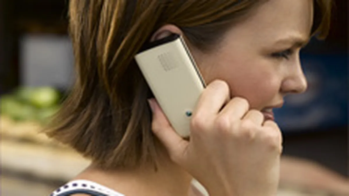 Inceputul lunii martie creste traficul de voce si mesaje al Cosmote Romania