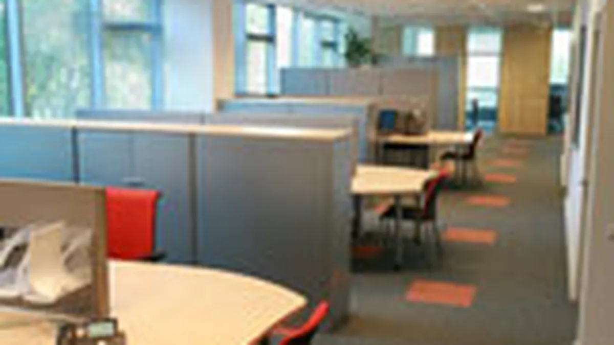 Amenajarea birourilor costa corporatiile pana la 3.000 de euro pe angajat