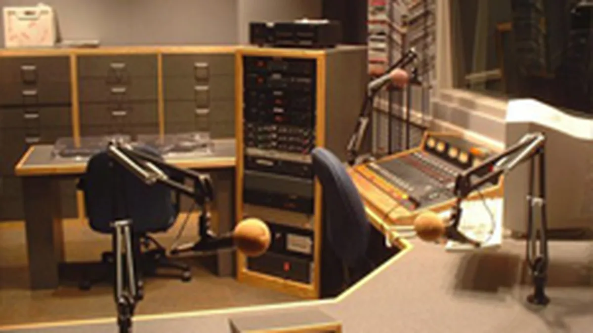 Angajatii Societatii de Radiodifuziune cer salarii cu 25% mai mari