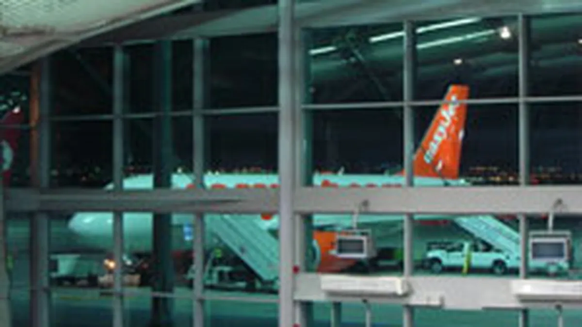 easyJet a transportat in martie cu 21% mai multi pasageri