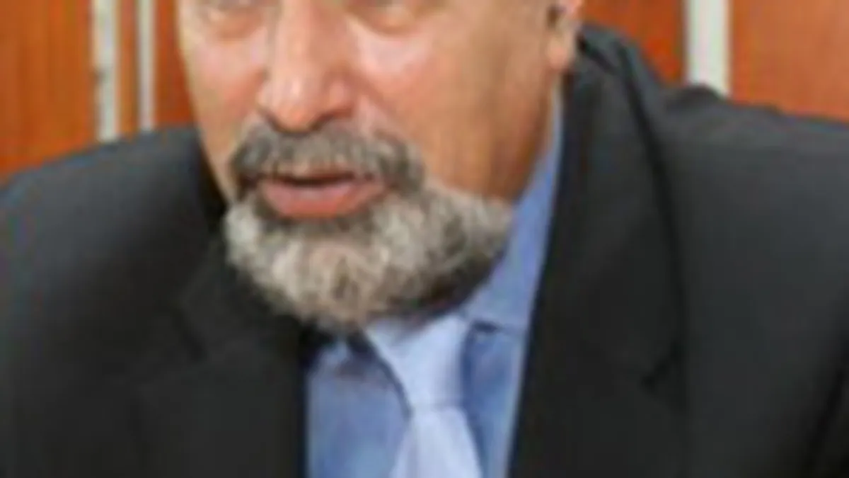 Vosganian recomanda incorporarea tichetelor cadou in salariile angajatilor