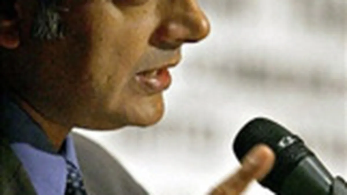 Fost oficial ONU, catre Romania: \Branding-ul de tara se face uneori cu opozitia guvernului\