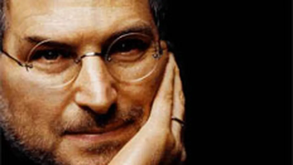 Steve Jobs a cazut pe locul 11 in top-ul CEO, cu venituri de 14,6 mil. $ pe an